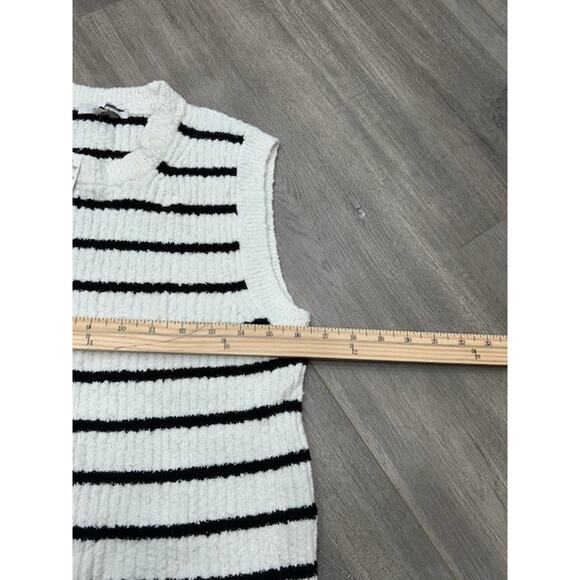 Madewell Bouclé-Knit Sweater Tank Top Crewneck Stripe Cream Black Size M NWT - Picture 6 of 10